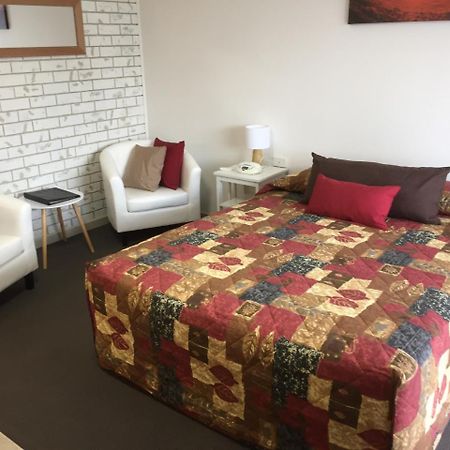 Culcairn Motor Inn Eksteriør bilde