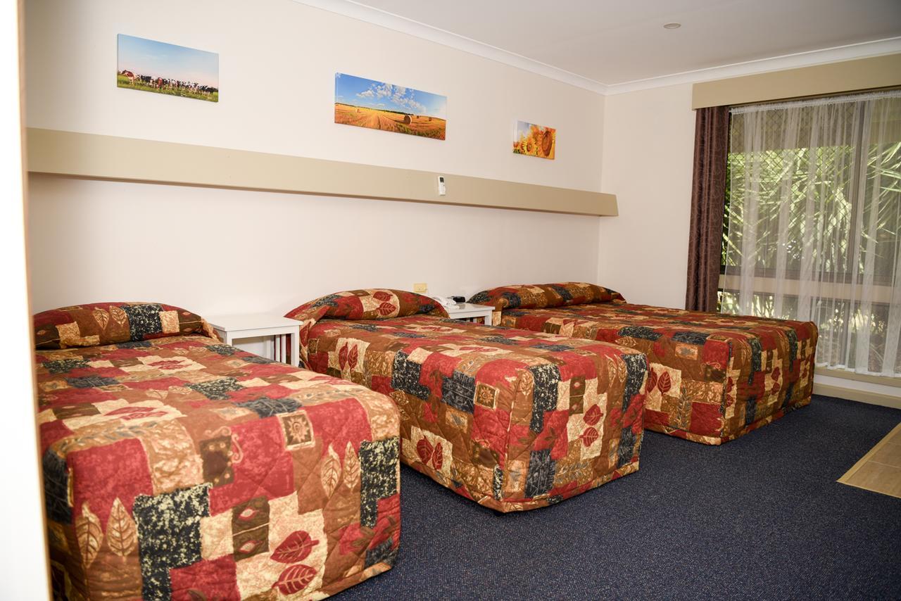 Culcairn Motor Inn Eksteriør bilde